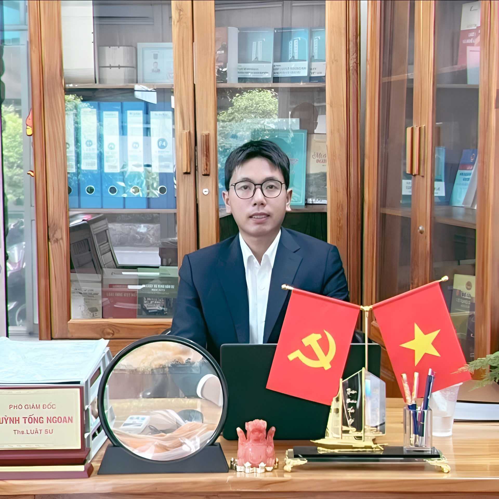 Tư vấn Doanh nghiệp & Thương mại — Văn phòng Luật sư Huỳnh Tống Ngoan TP.HCM